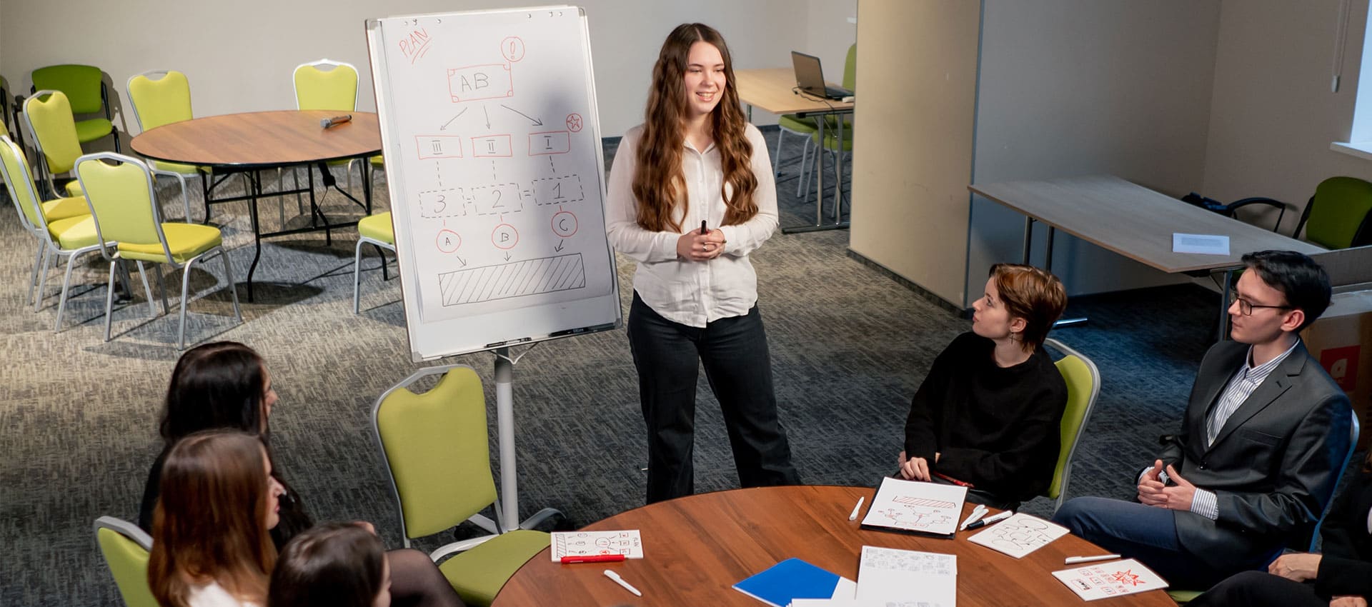 Opiniones sobre fomento de centros de enseñanza