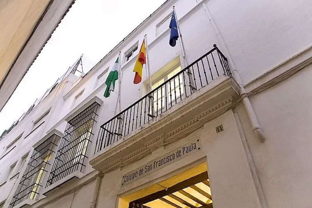 Colegio San Francisco de Paula exterior