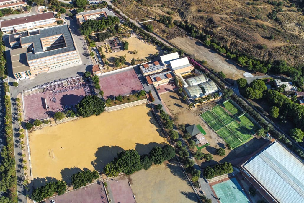 Colegio Los Olivos, exterior Colegio Los Olivos, exterior