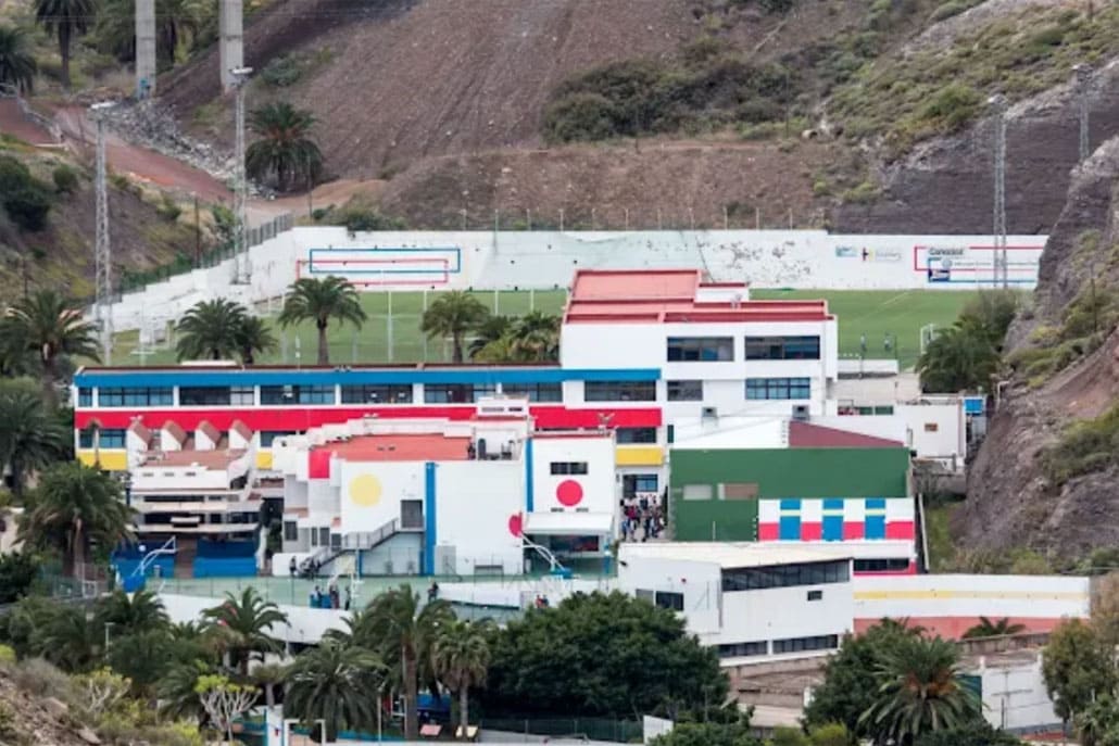 Colegio Heidelberg, exterior
