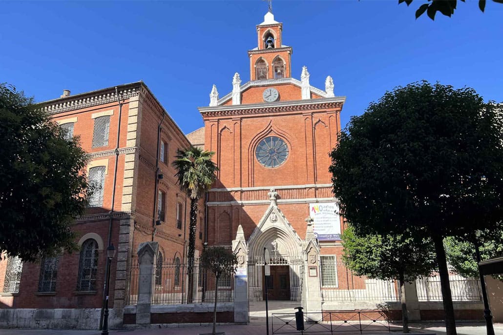 Colegio Compañía de María, Valladolid, exterior Colegio Compañía de María, Valladolid, exterior