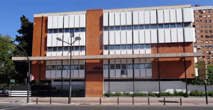 Colegio Guadalaviar, Valencia, exterior Colegio Guadalaviar, Valencia, exterior